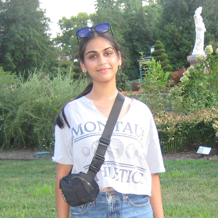 Apurva G.